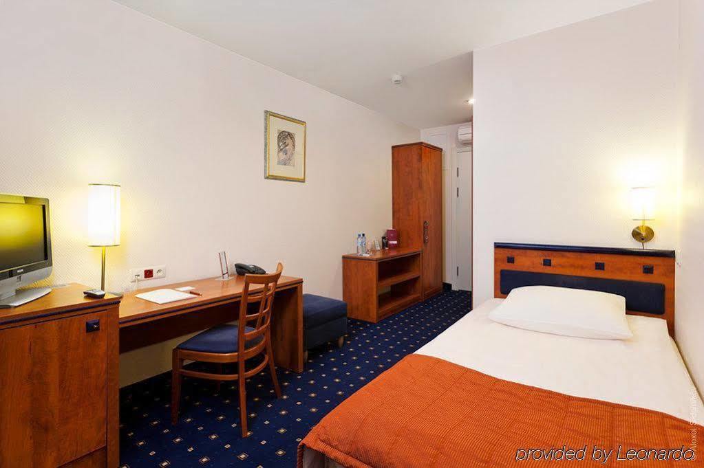 Hotel Qubus 3*